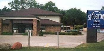 Days Inn By Wyndham Stoughton Wi. Zewnętrze zdjęcie