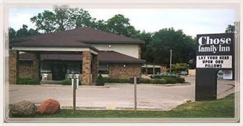 Days Inn By Wyndham Stoughton Wi. Zewnętrze zdjęcie